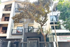 Biệt thự Việt Hưng